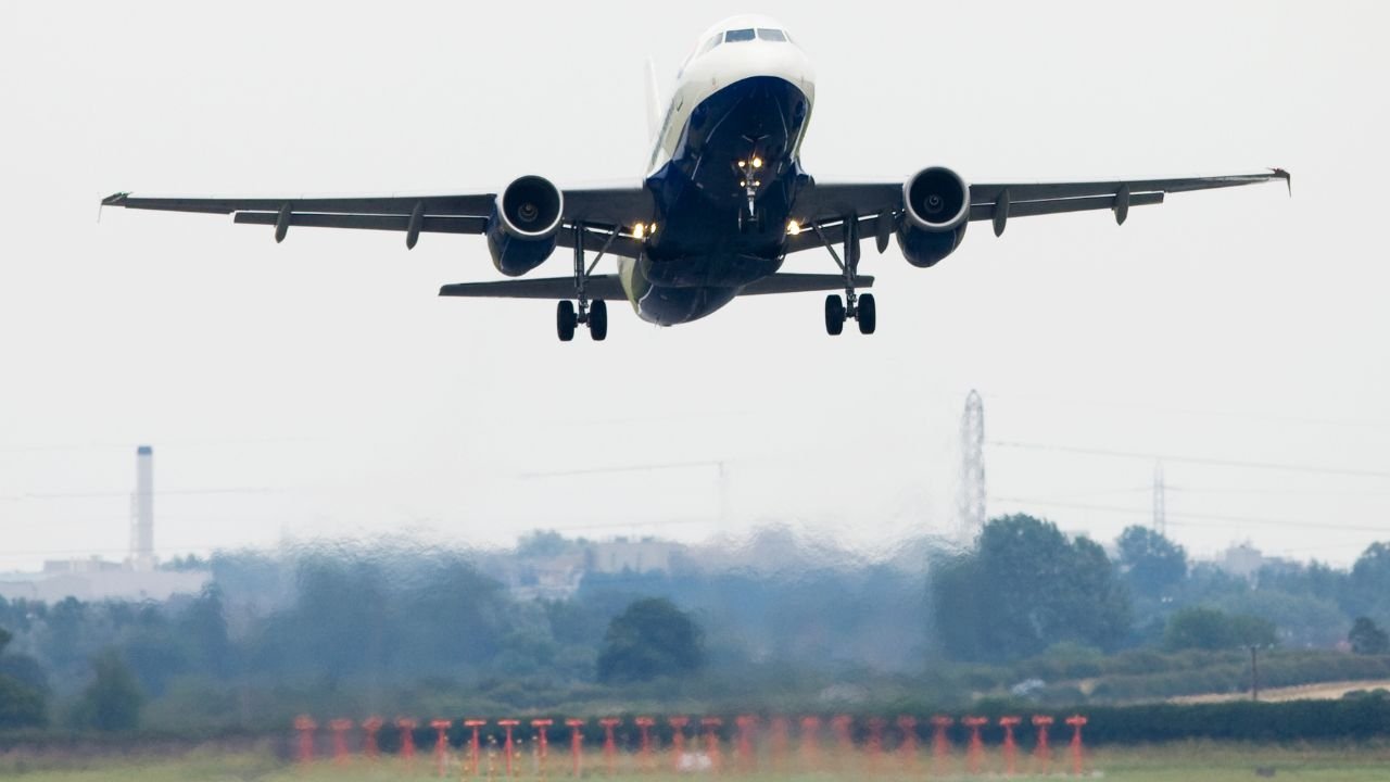 करनाल-पिंजौर एयरपोर्ट पर फिर शुरू होगी फ्लाइंग ट्रेनिंग, एक साल बाद सुलझे अटके मुद्दे